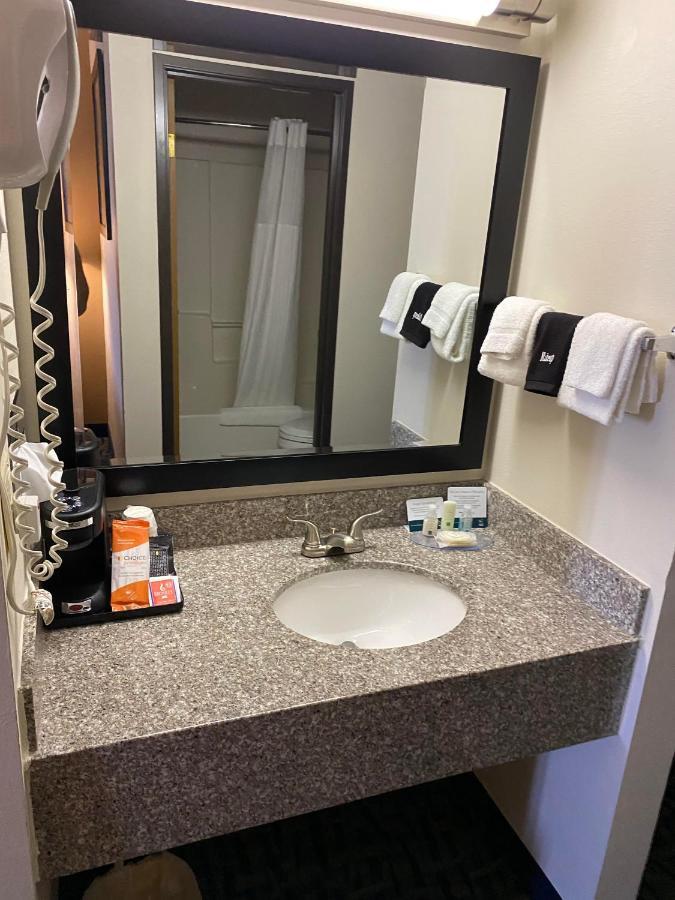 Quality Inn Rochelle Exterior photo