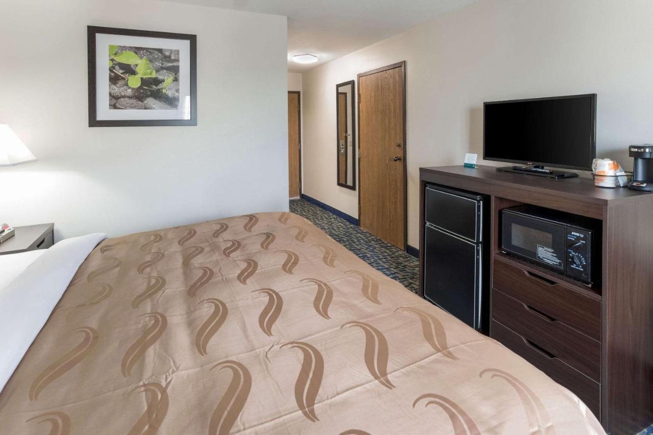 Quality Inn Rochelle Exterior photo